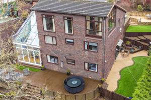 STUNNING MORPETH FAMILY HOME FOR SALE AT £695,000