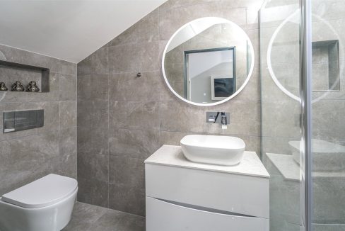 DRH240258_09.jpg
