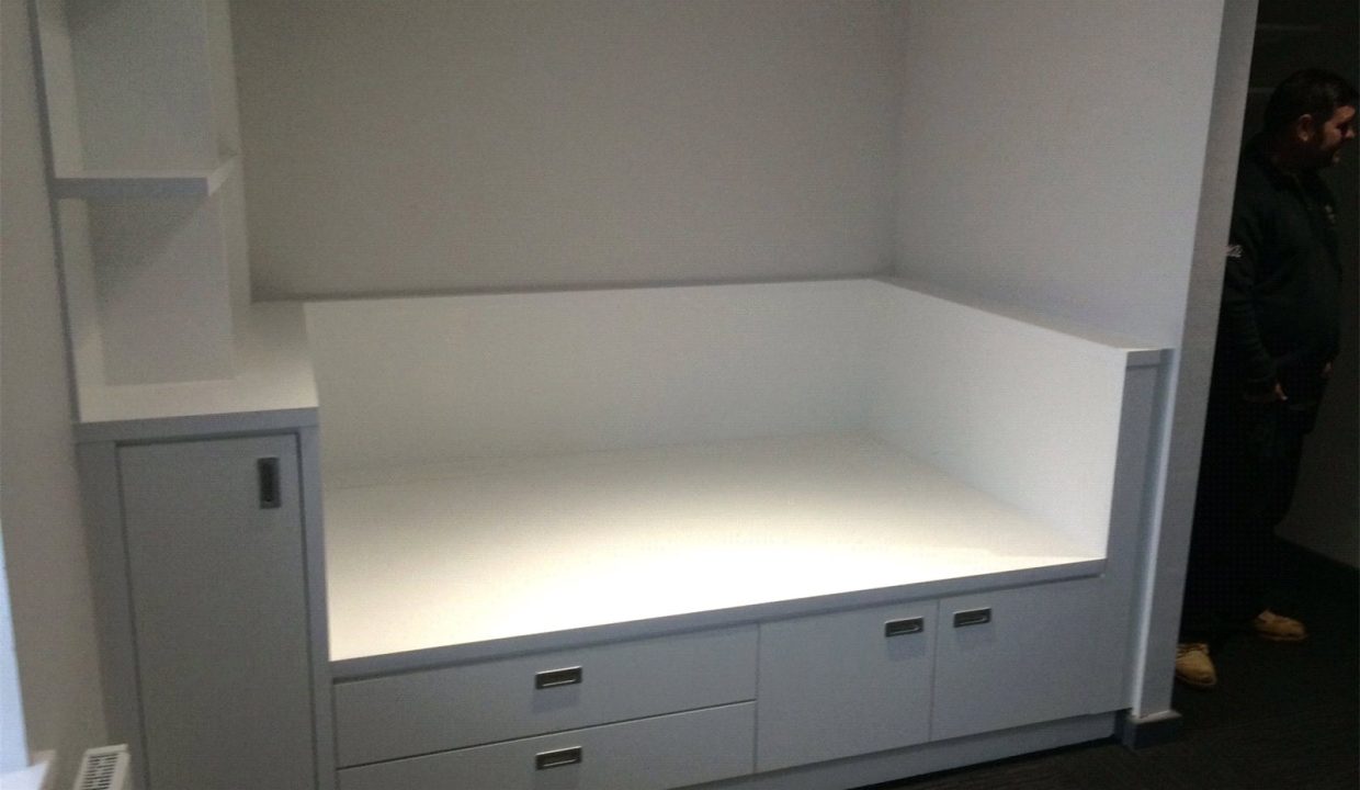 DRH210079_02.jpg