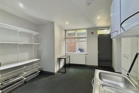 DRH210194_05.jpg