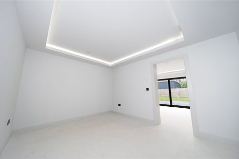 DRH260044_11.jpg