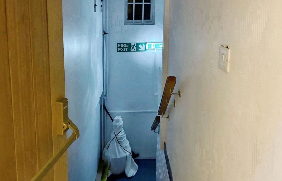 SND260007_23.jpg