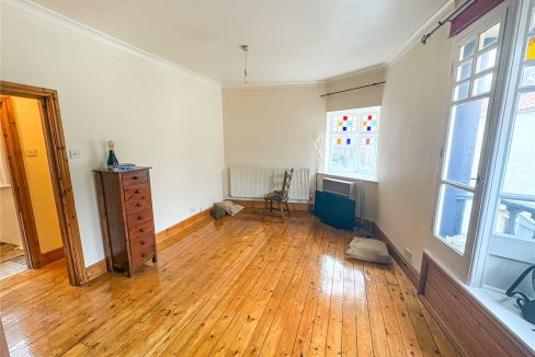 SND260010_18.jpg