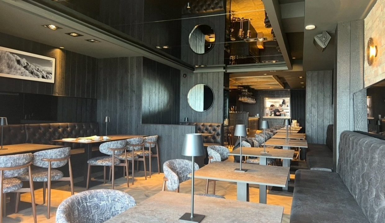SND250226_02.jpg
