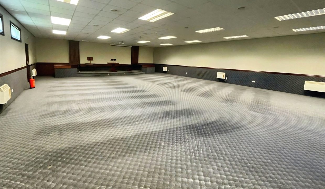 CMR260120_05.jpg