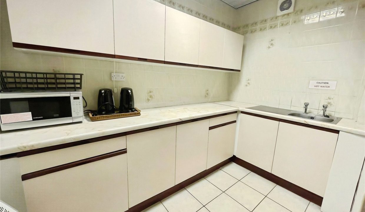 CMR260120_09.jpg