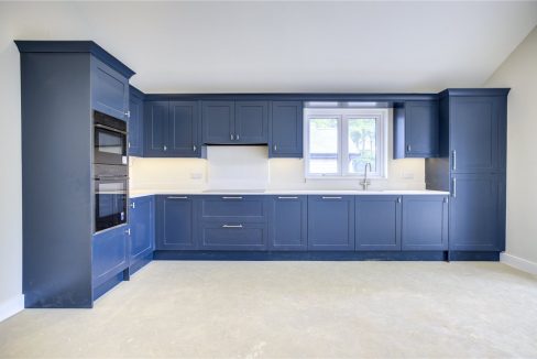DRH260119_03.jpg