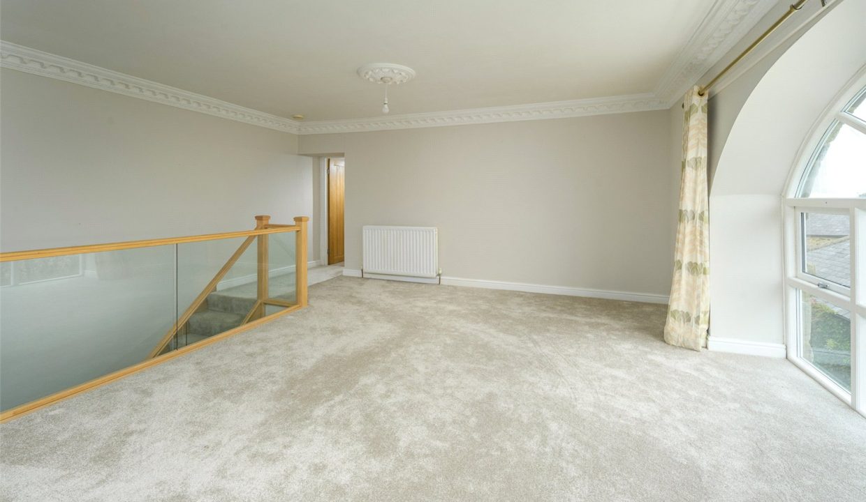 DRH260157_27-1.jpg