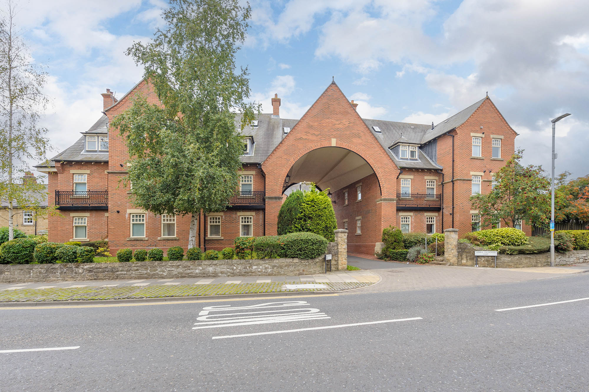 Admiral Collingwood Court.jpg