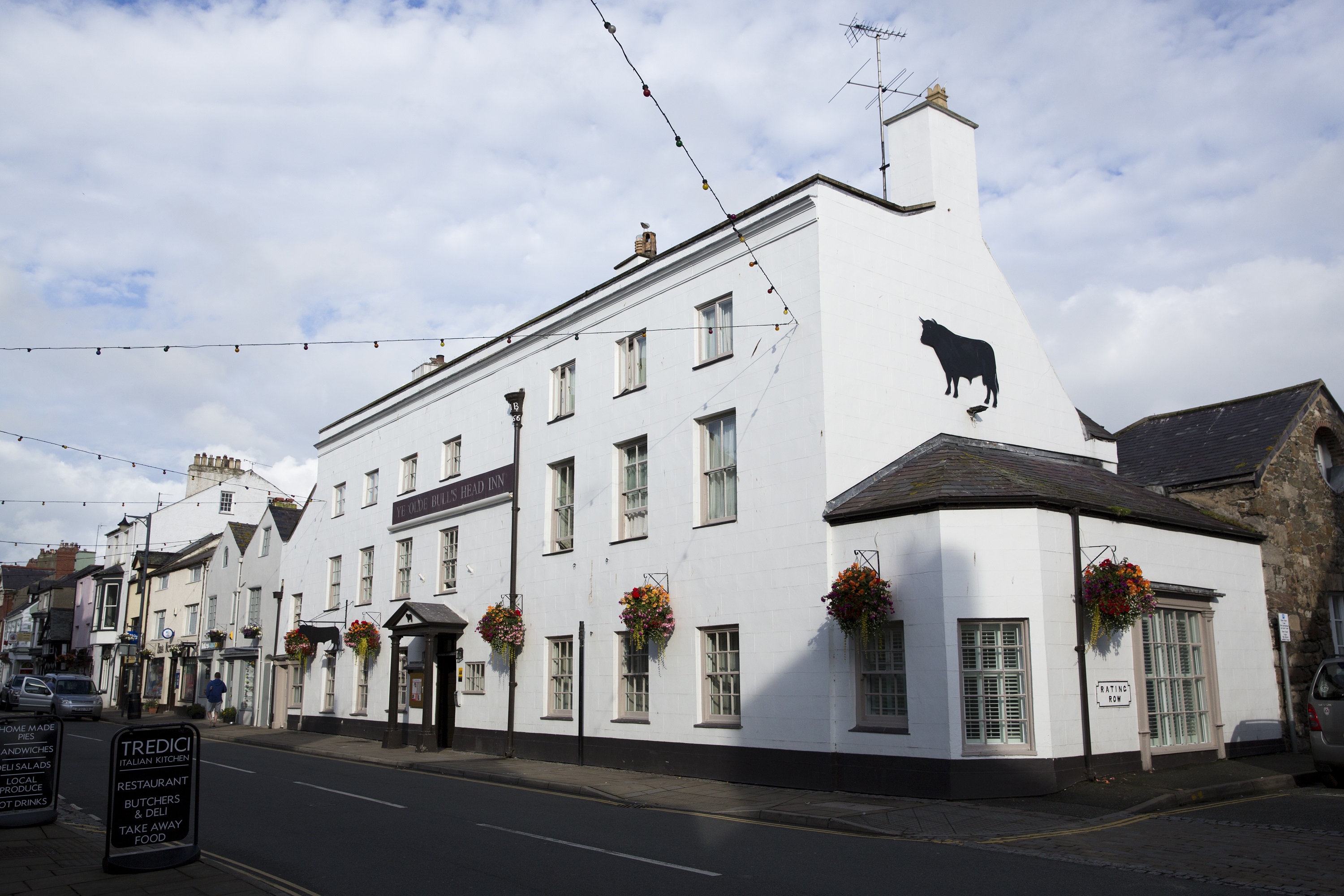 TheBullBeaumaris_003.JPG