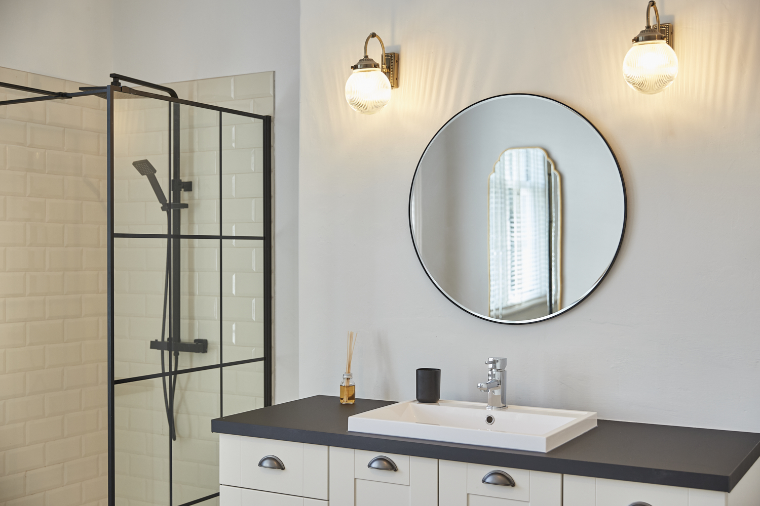 Zoom In Bathroom - Styled Interior Design[1].jpg