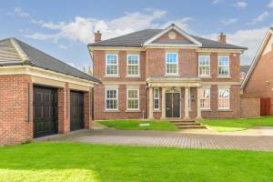 STUNNING HOME IN SOUGHT-AFTER WASHINGTON DEVELOPMENT HITS THE MARKET FOR £895,000