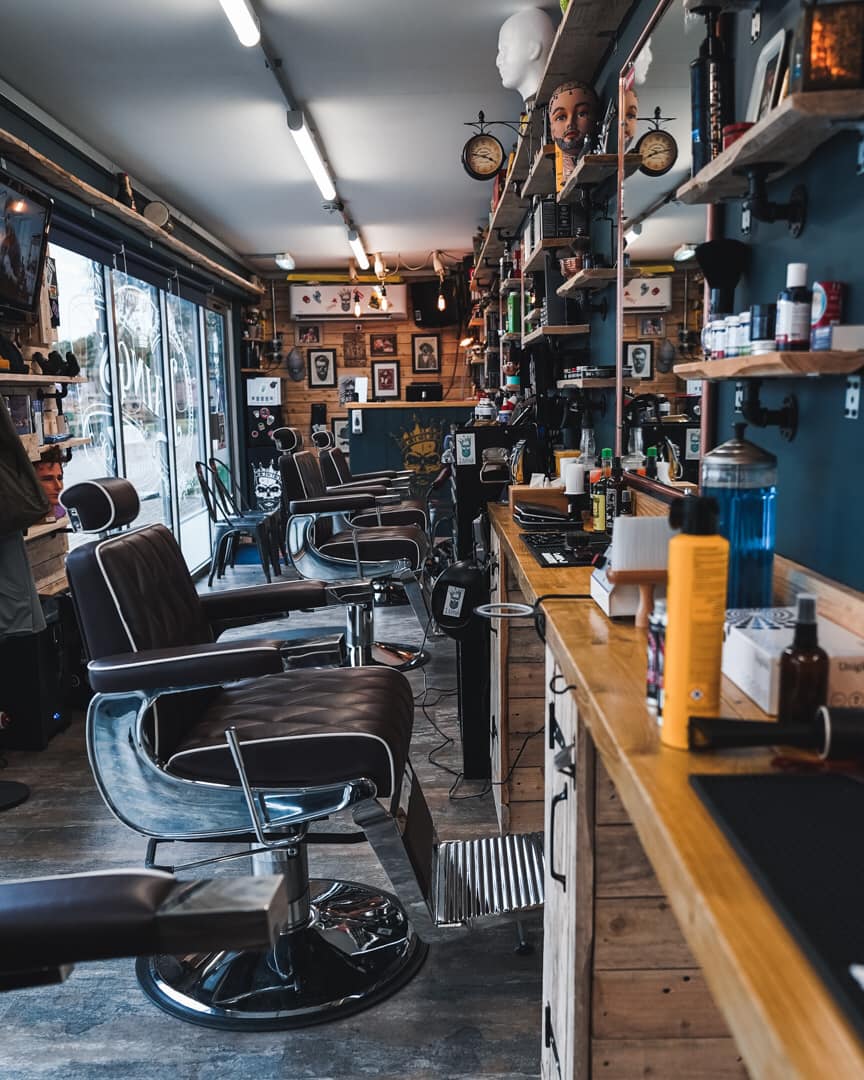 Laigns Barber Shop.jpeg