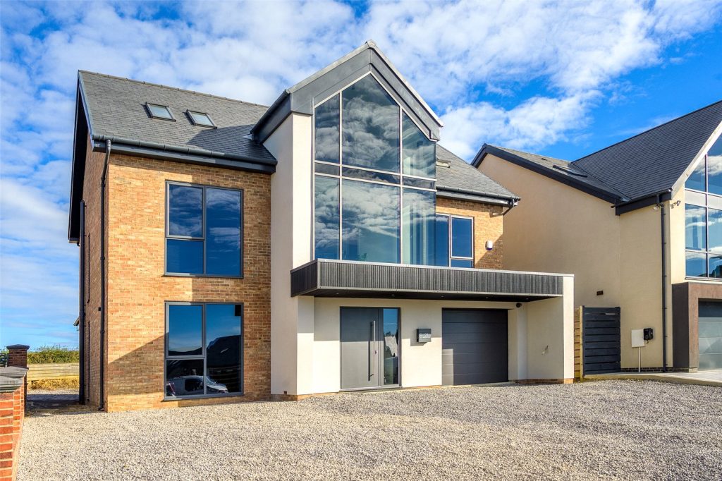 Poppyfield Court, Seaton