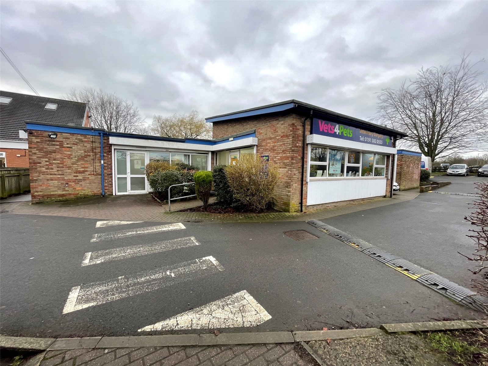 Priory Road, Finchdale Road