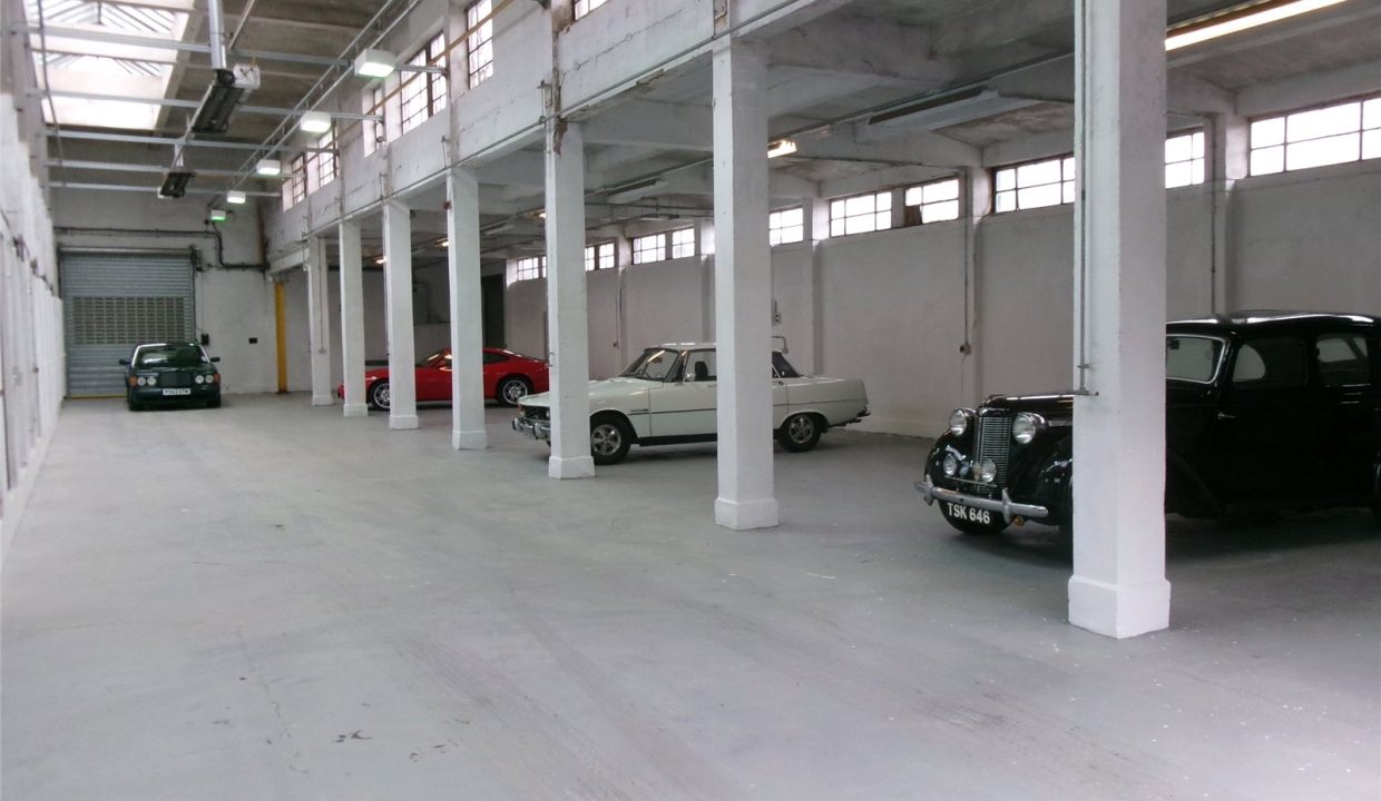 CMR250224_02.jpg