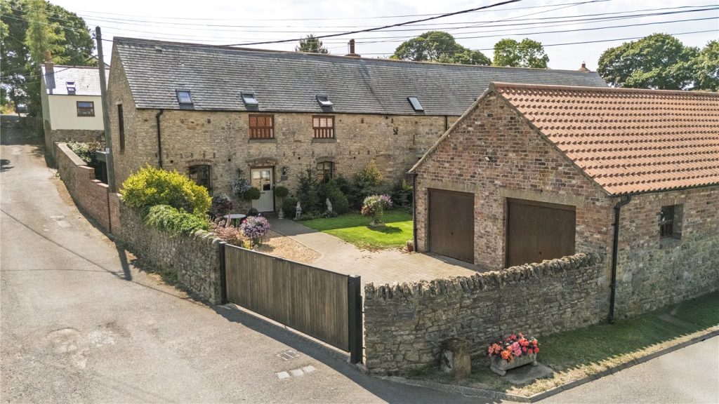 Strawberry Hill Barn, Old Cassop
