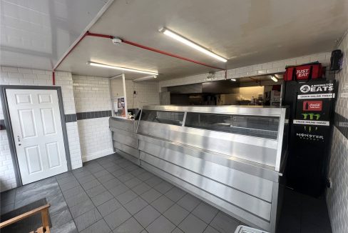 CMR260139_05.jpg