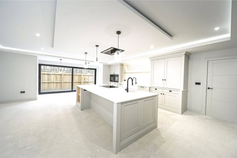 DRH260109_05.jpg