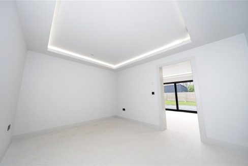 DRH260109_14.jpg