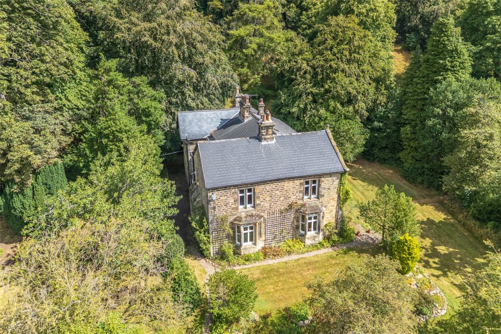 Whitegates, Shadforth