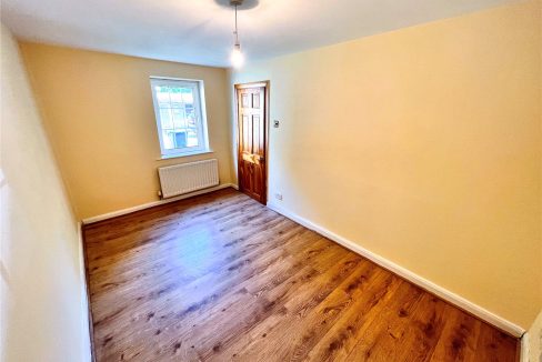 NUT260030_22.jpg