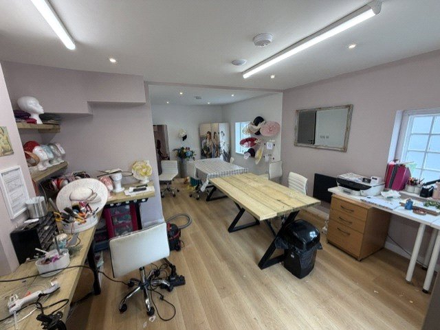 CMR260194_01.jpg