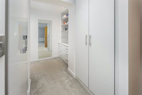 DRH220189_21.jpg