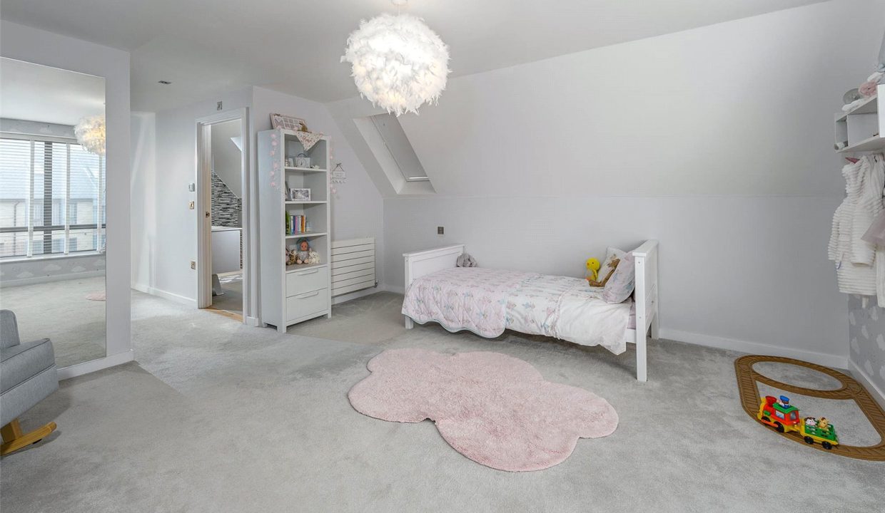 DRH220189_36.jpg