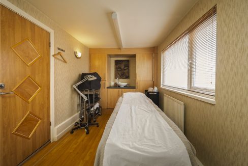 DRH260176_02.jpg