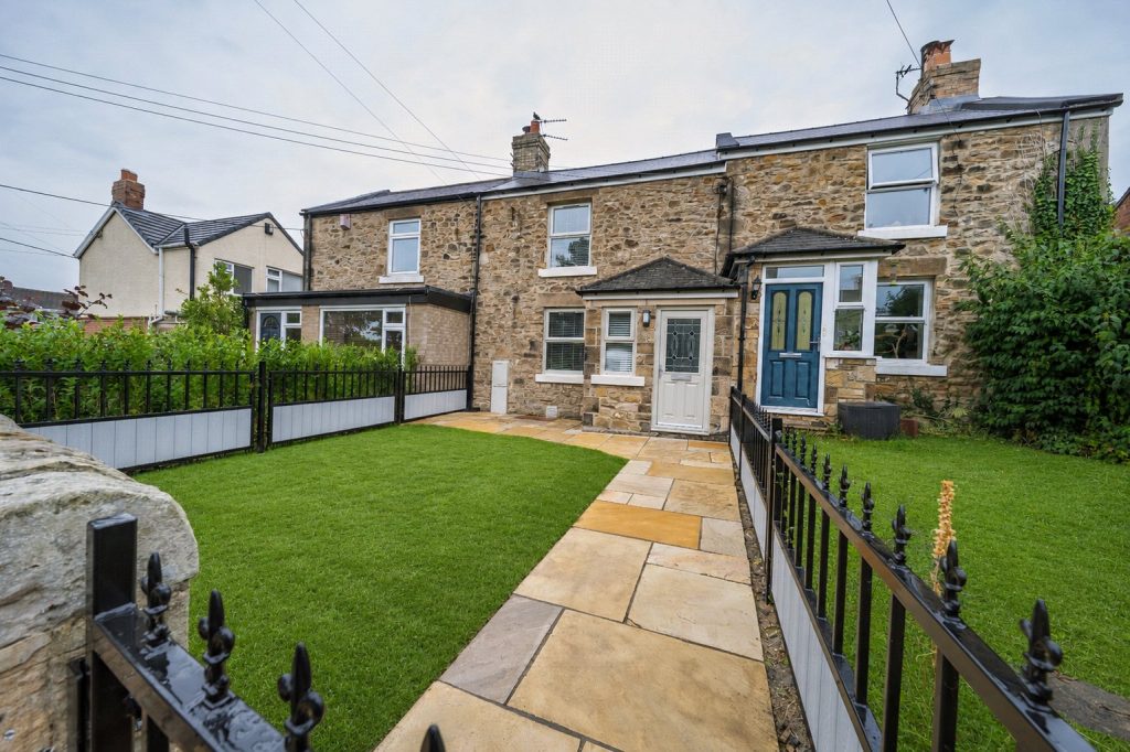 Broomfield Terrace, Crawcrook