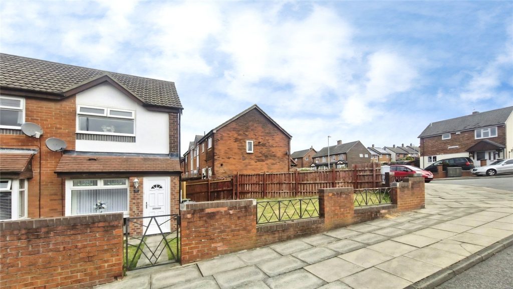 Bayswater Avenue, Townend Farm