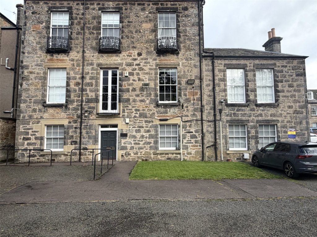29, Canmore Street