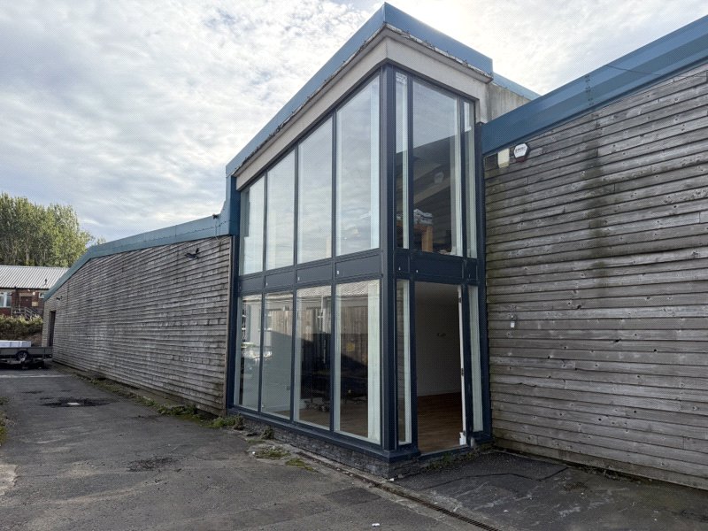 Suite D, Hilledn Indsutrial Estate